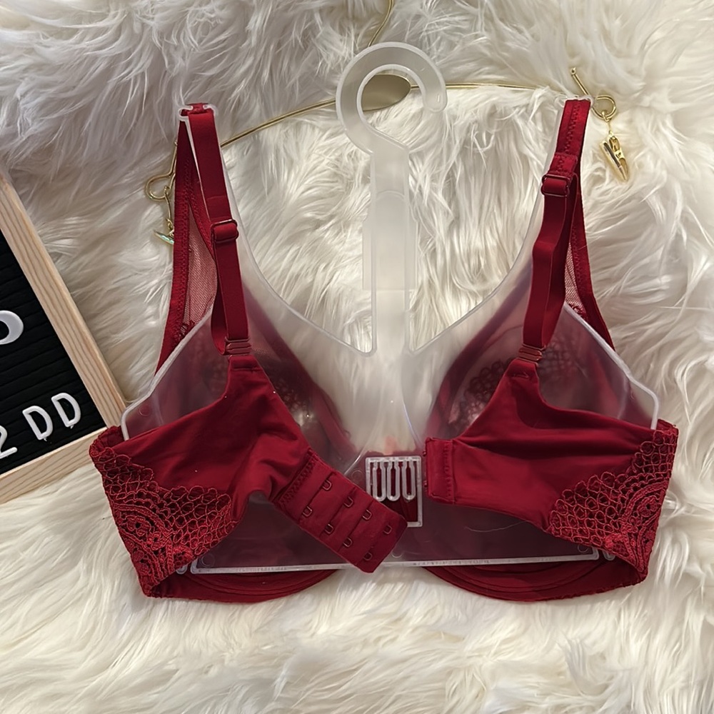 VICTORIA SECRET !!! - Picture 6 of 13
